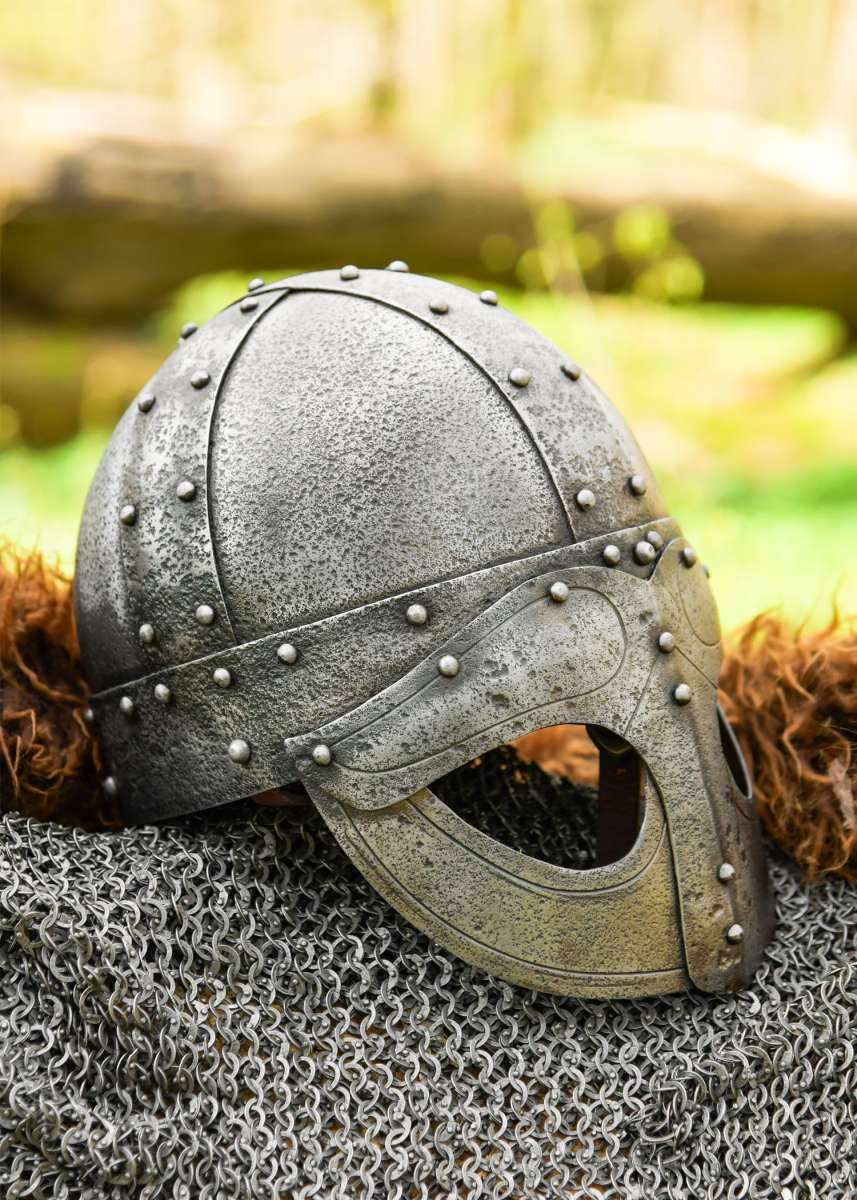 Casques Haut Moyen Âge