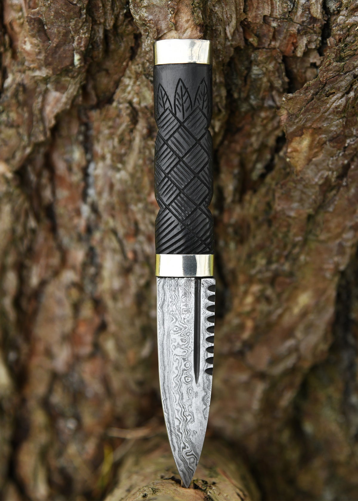 Couteau écossais Sgian Dubh à lame damassée avec étui en cuir