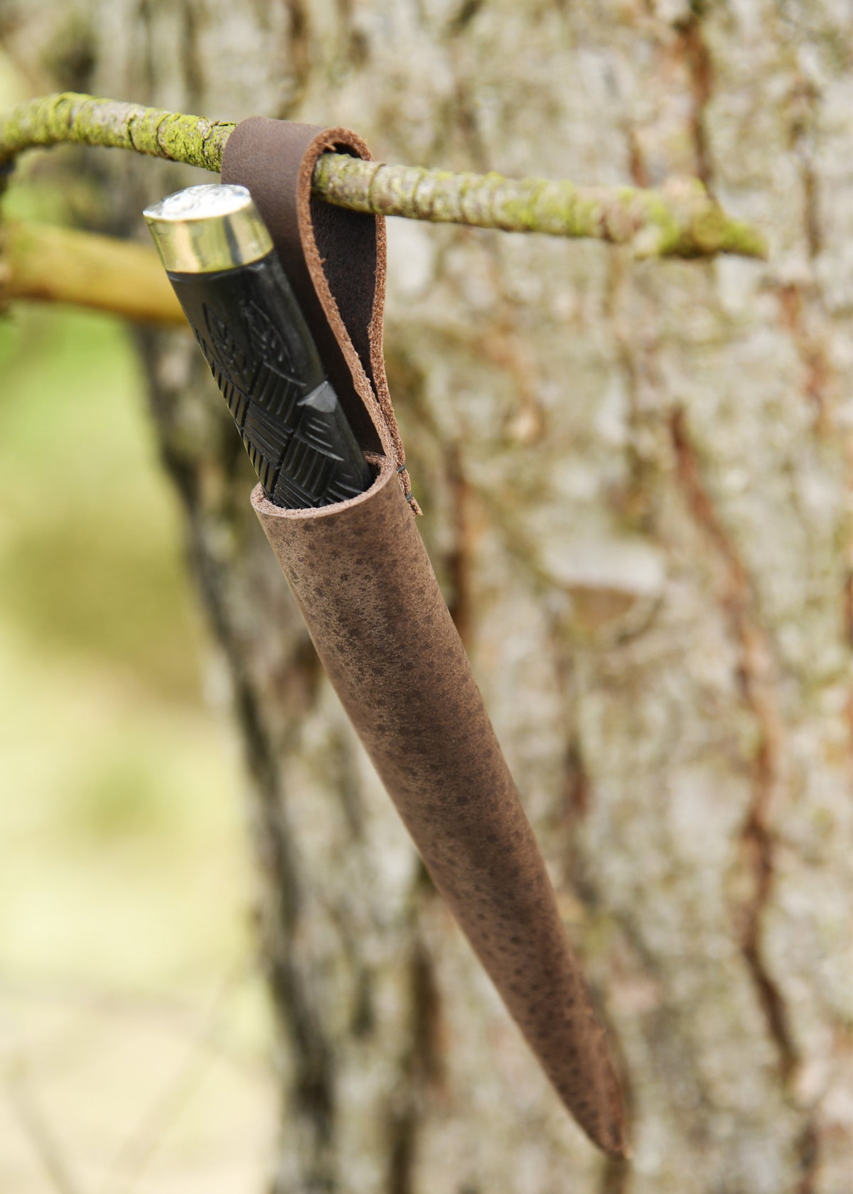 Couteau écossais Sgian Dubh à lame damassée avec étui en cuir