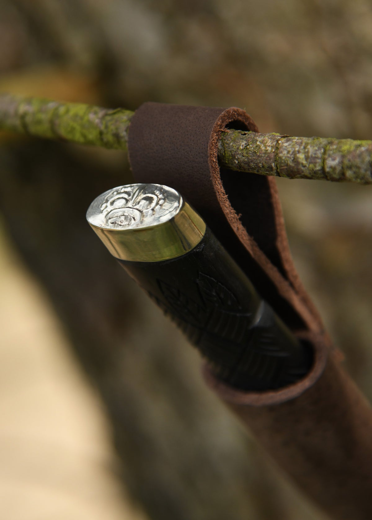 Couteau écossais Sgian Dubh à lame damassée avec étui en cuir