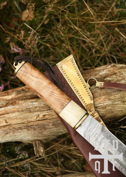 Skramasax, sax en acier damassé avec manche en bois/en os