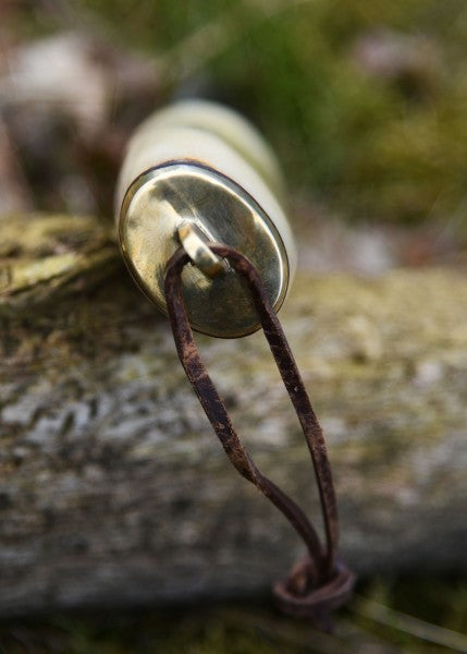 Kleiner Wikinger-Sax – Griff aus Knochen im Borre-Stil, 9.-10. Jahrhundert
