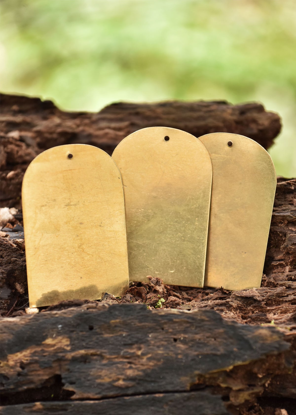 Écailles en laiton 75 x 50 mm pour armure lamellaire, lot de 25