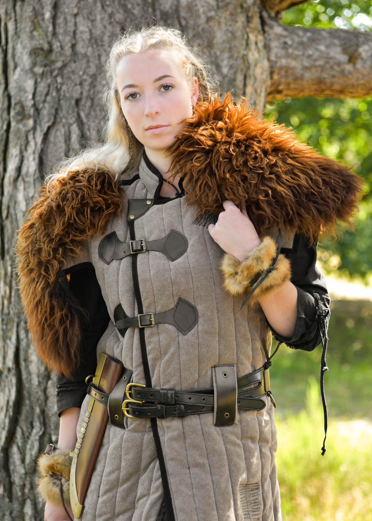 Gambison médiéval Vari aspect usé, marron et noir