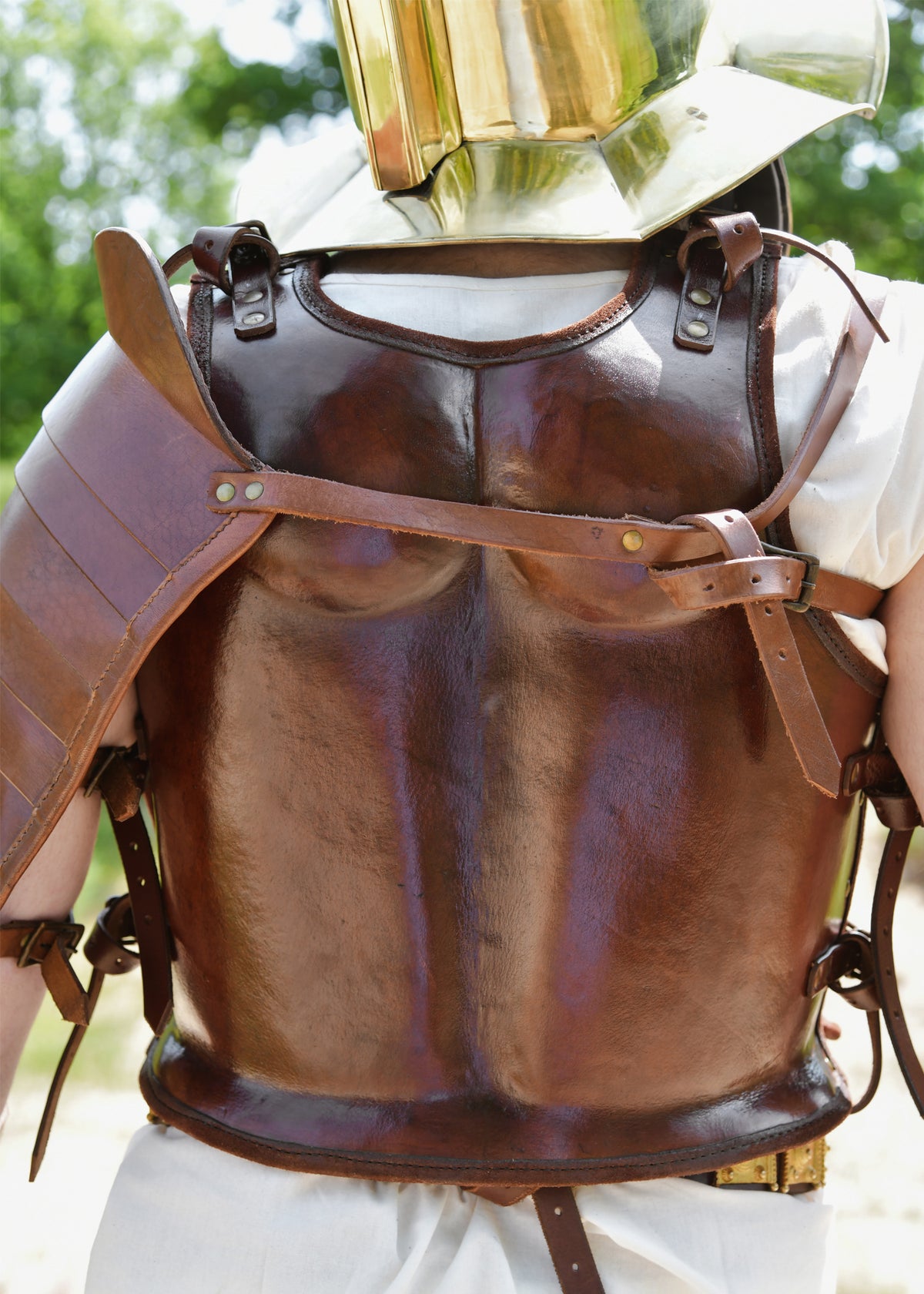 Cuirasse musclée en cuir de style gréco-romain