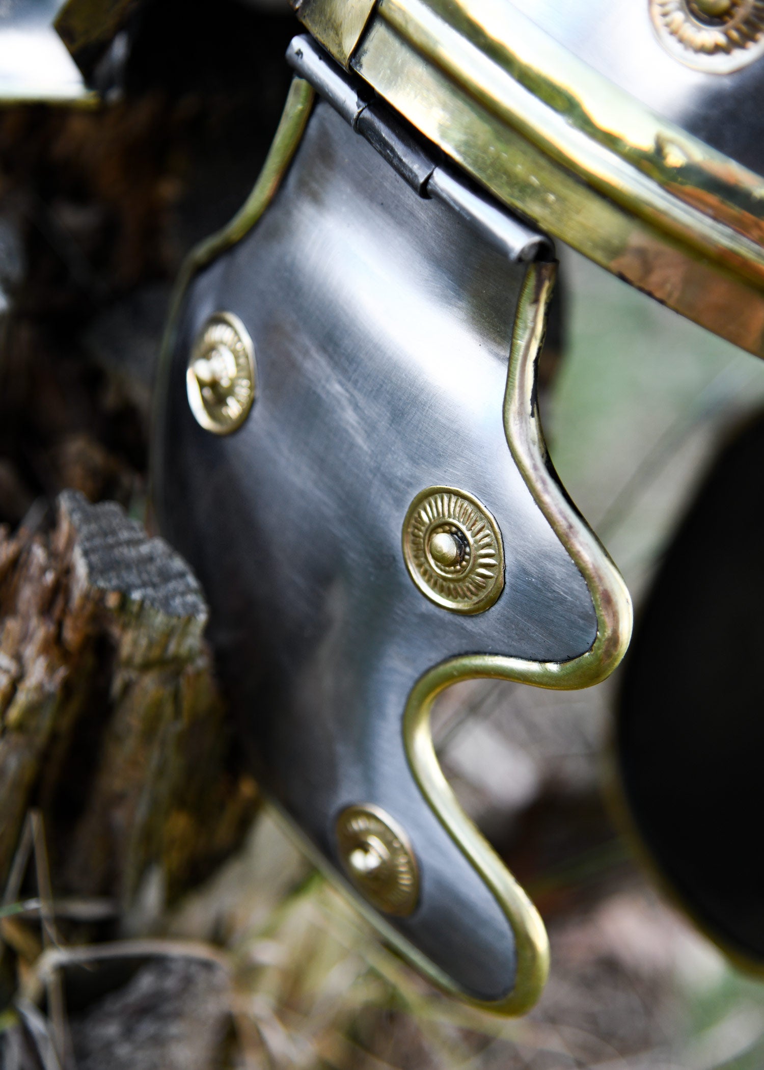 Attischer Helm aus Messing mit Haarbusch, ca. 300 v. Chr.