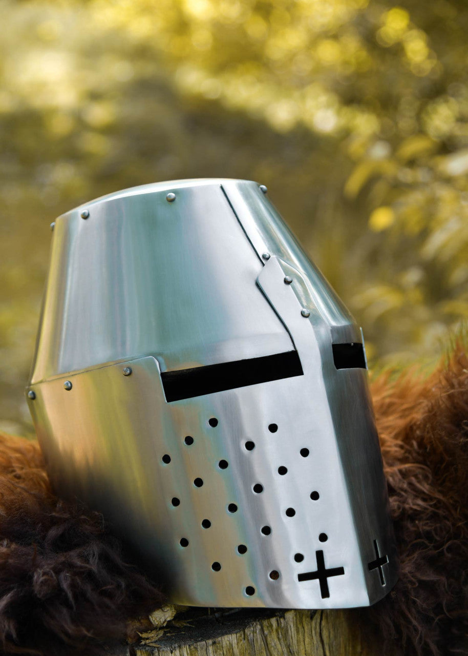 Heaume Pembridge en acier poli, vers 1370