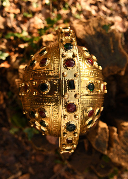 Attischer Helm aus Messing mit Haarbusch, ca. 300 v. Chr.