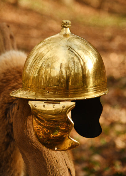 Attischer Helm aus Messing mit Haarbusch, ca. 300 v. Chr.