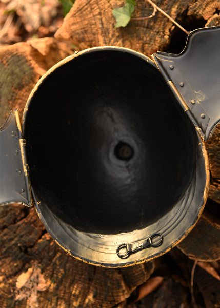 Attischer Helm aus Messing mit Haarbusch, ca. 300 v. Chr.