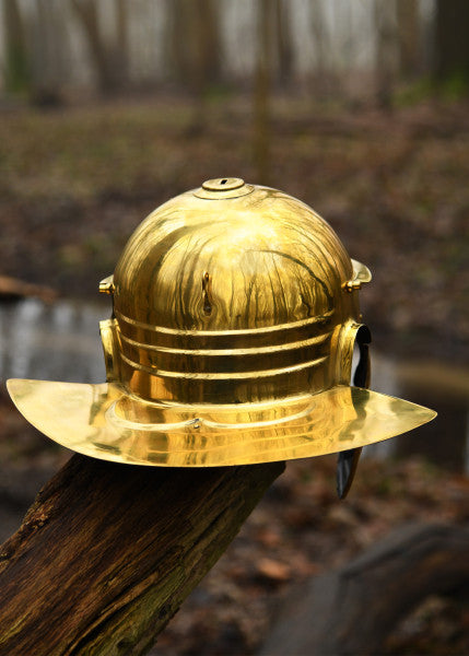 Attischer Helm aus Messing mit Haarbusch, ca. 300 v. Chr.
