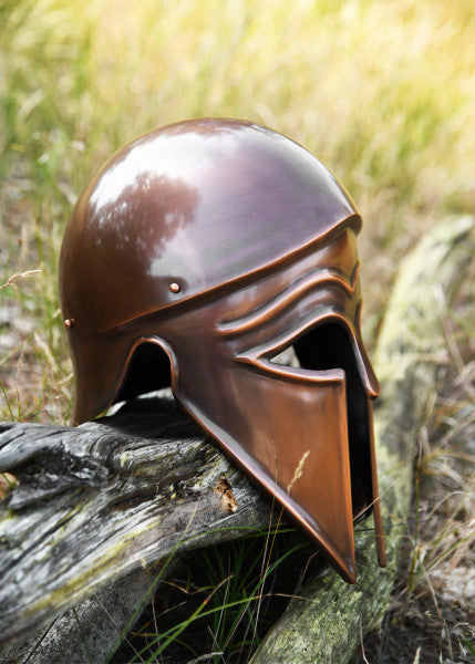 Italisch-korinthischer Helm, Stahl mit antiker Finitur