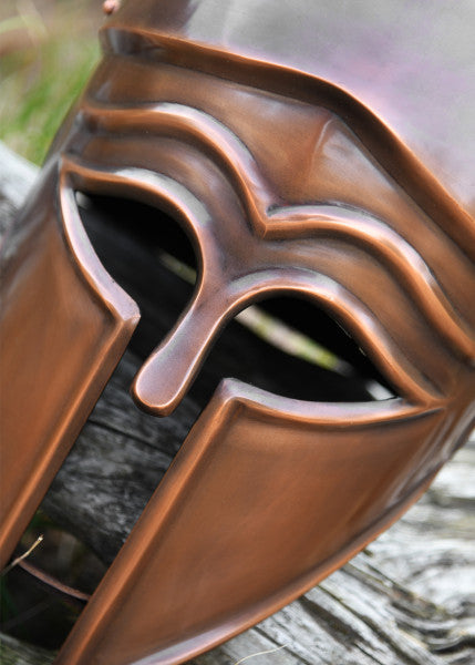 Italisch-korinthischer Helm, Stahl mit antiker Finitur