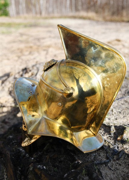 Attischer Helm aus Messing mit Haarbusch, ca. 300 v. Chr.