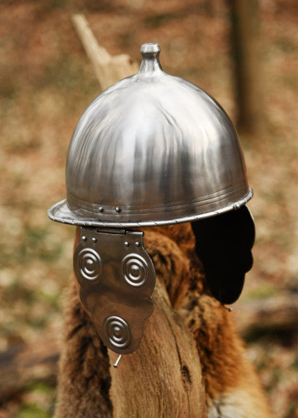Attischer Helm aus Messing mit Haarbusch, ca. 300 v. Chr.