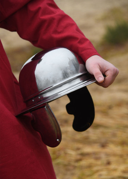 Elmo Attico in Ottone con Cimiero Crinito, circa 300 a.C.