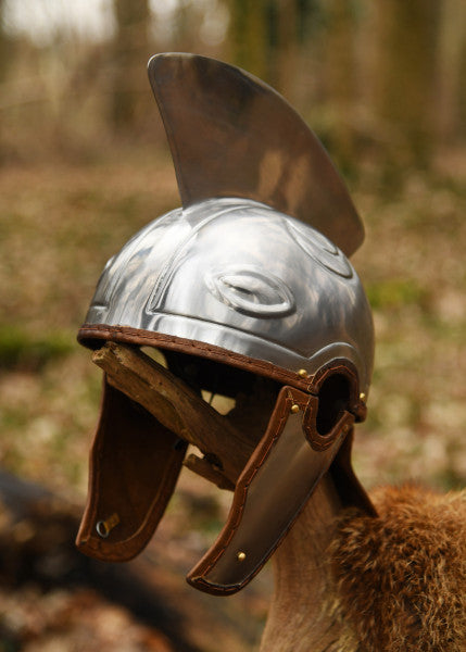 Elmo Attico in Ottone con Cimiero Crinito, circa 300 a.C.