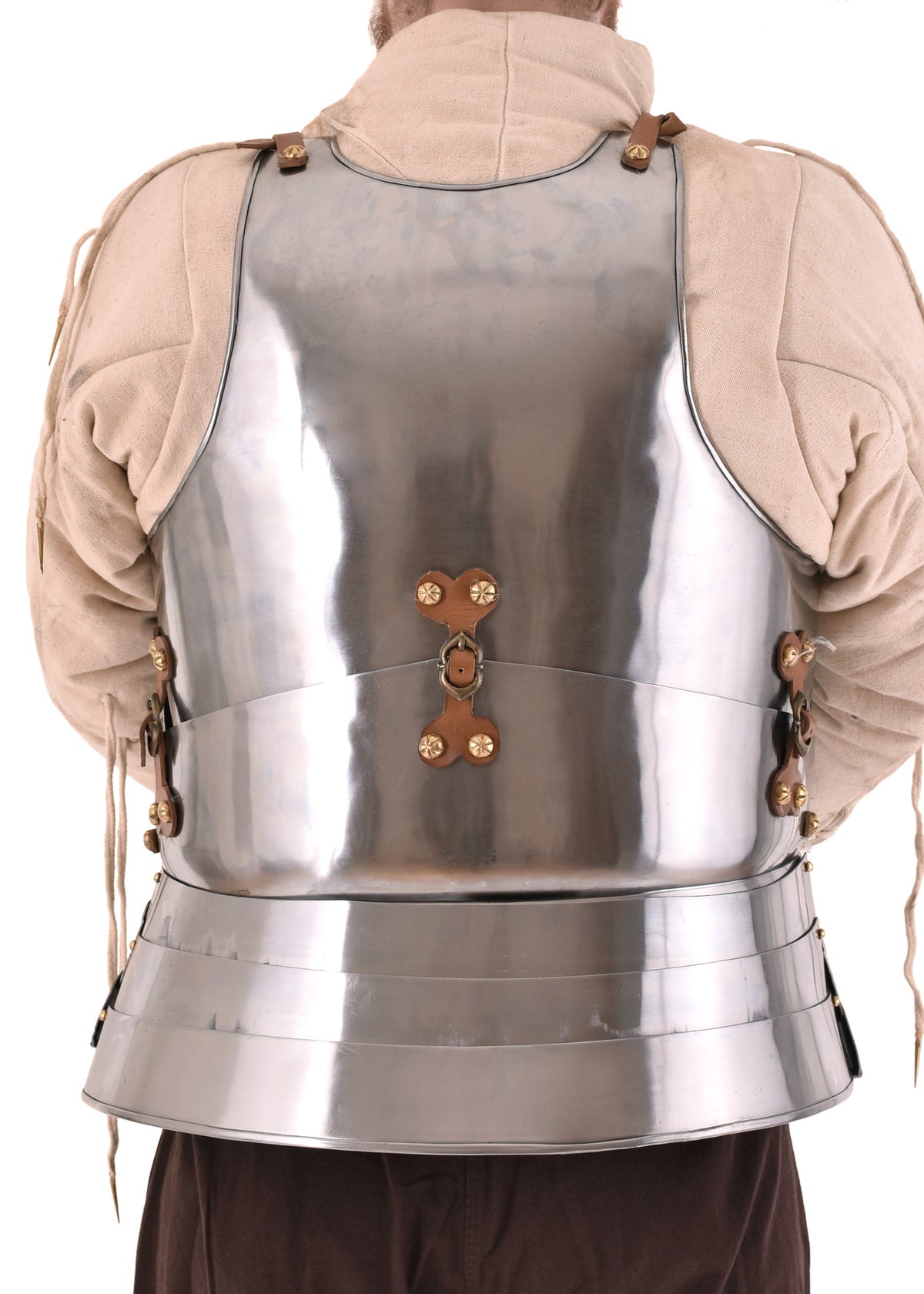 Cuirasse milanaise du XVe siècle en acier