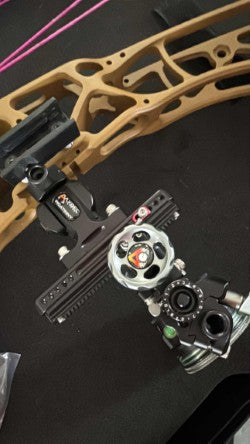 Hoyt Alpha AX 33 (2024) — Lot Complet Occasion — Dépôt-Vente