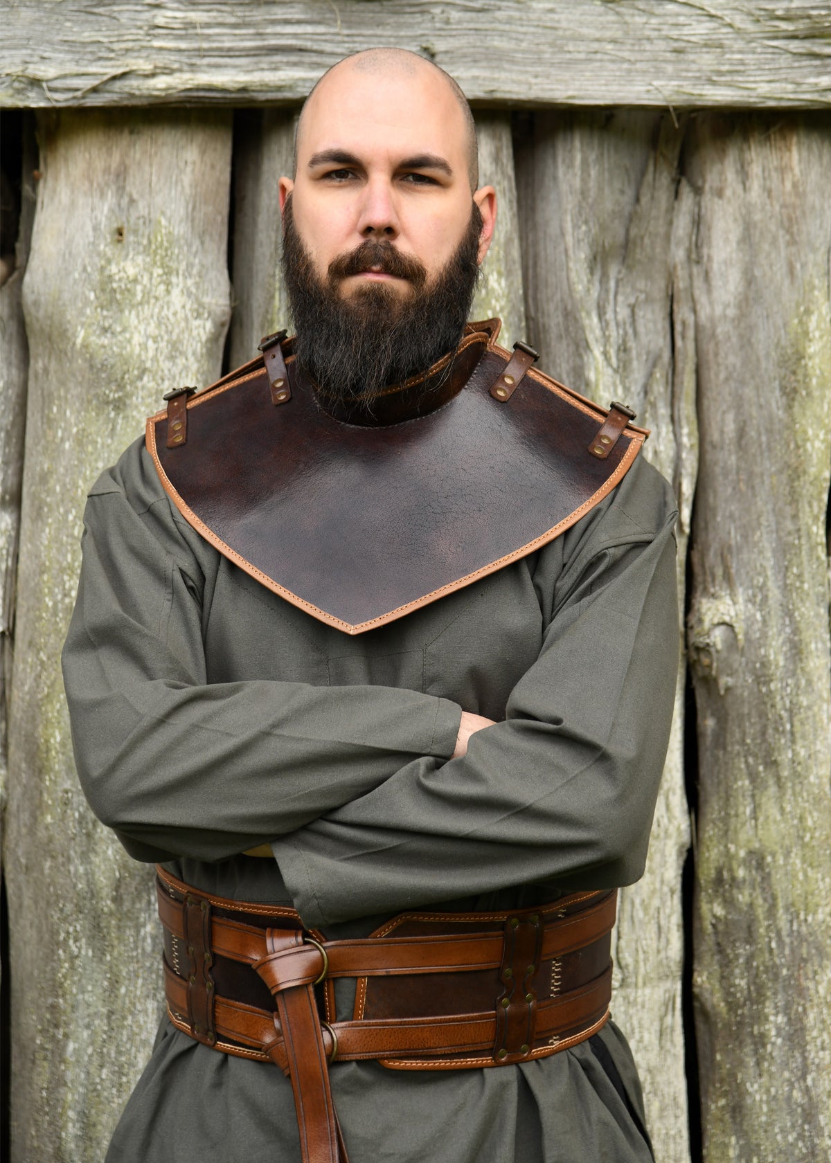 Gorgerin en cuir brun Arnulf