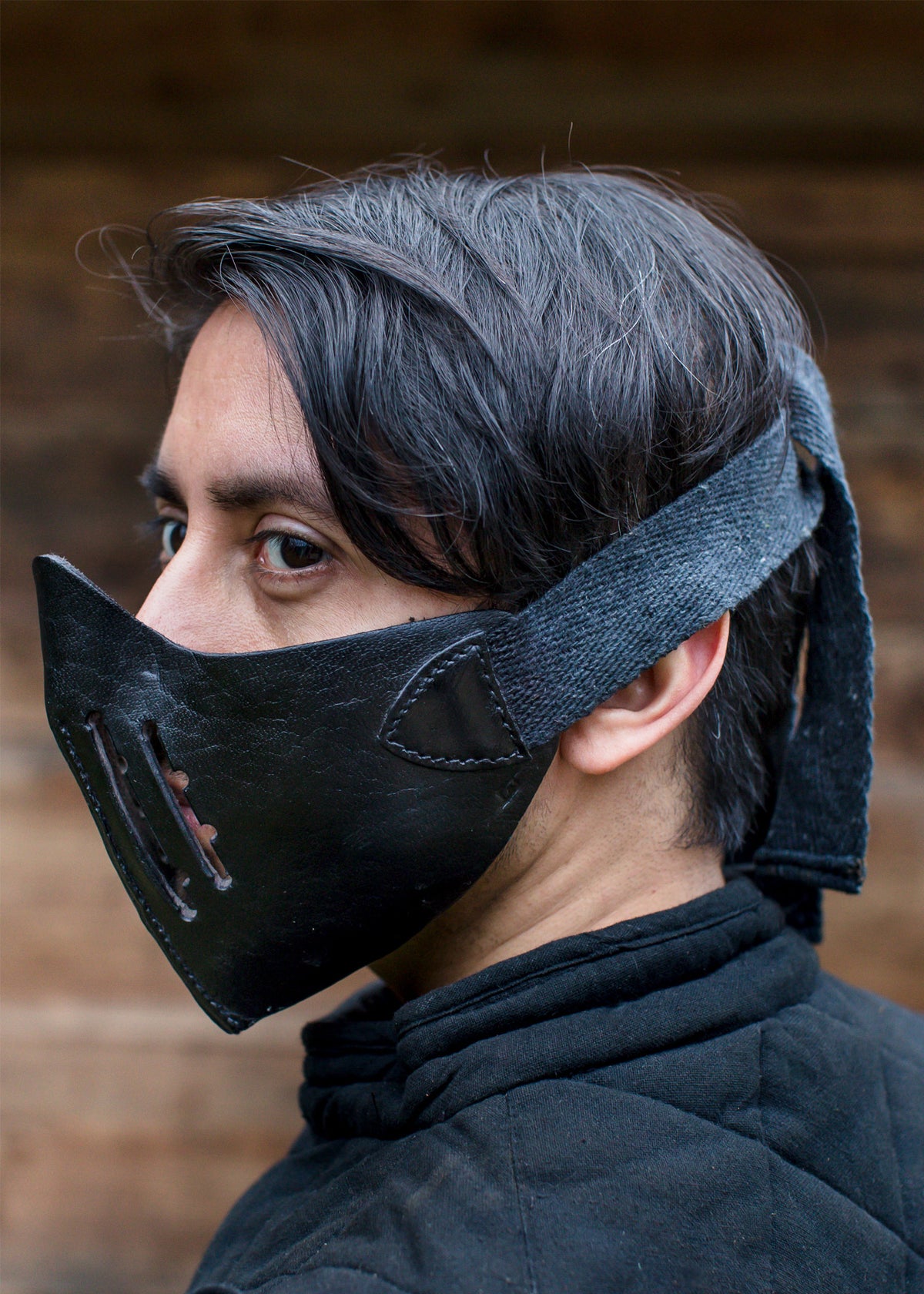 Mempo, demi-masque de samouraï en cuir