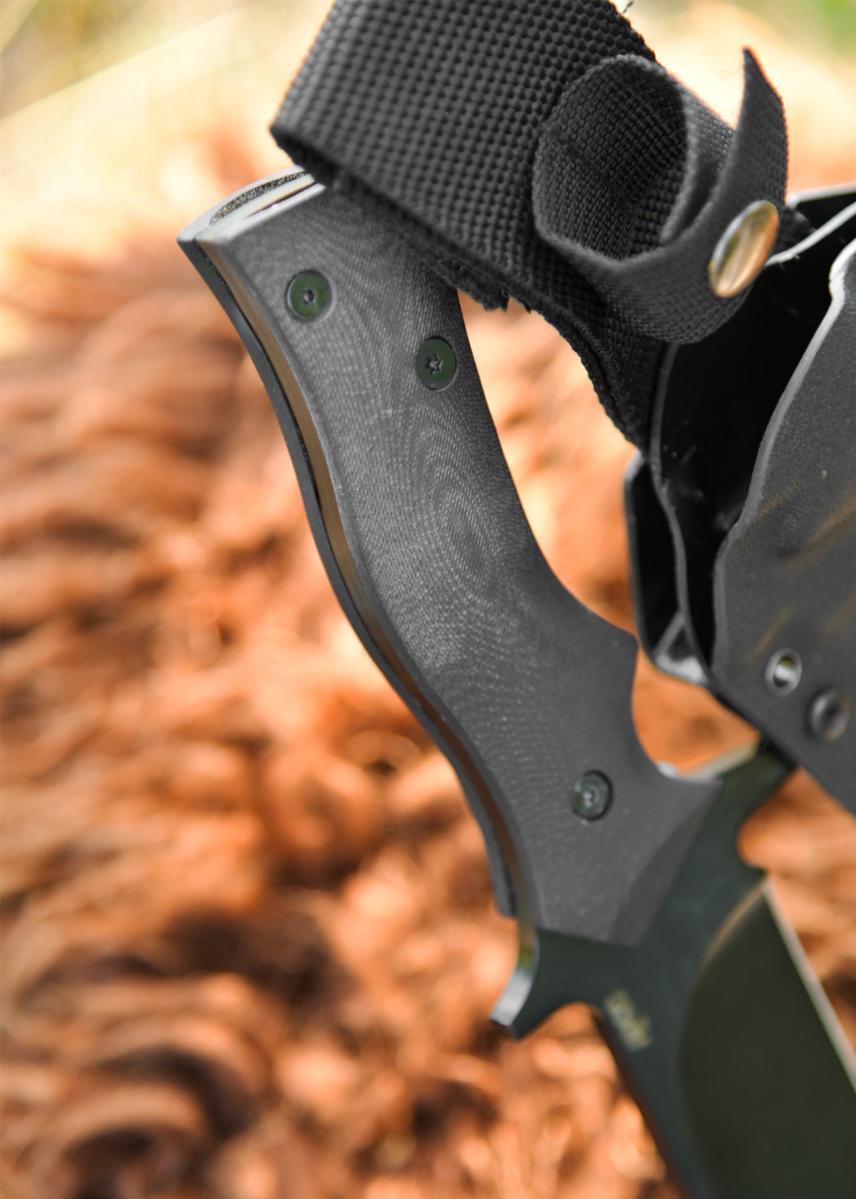 Chopper APOC Chop House avec étui Kydex