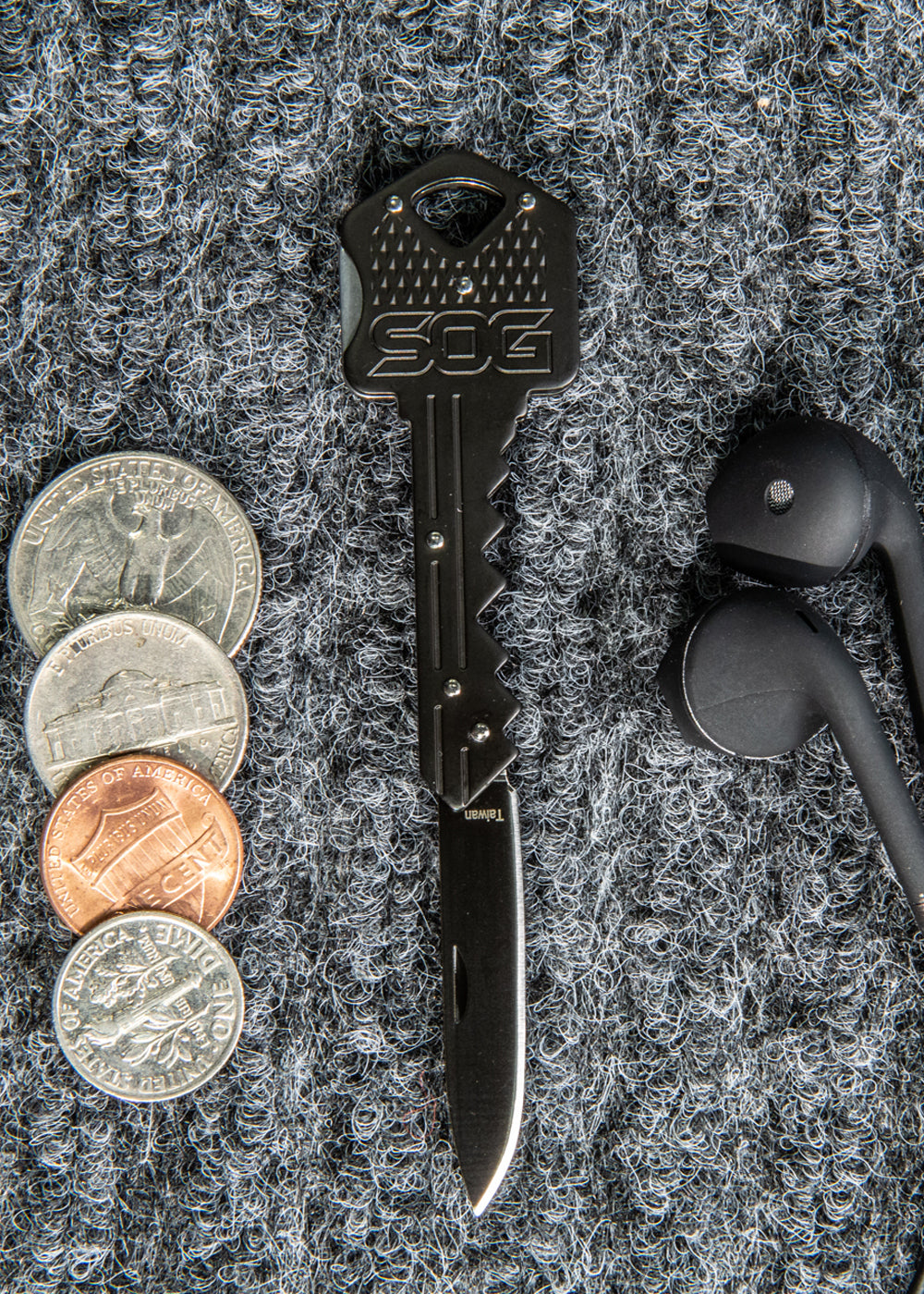 Couteau porte-clés SOG Key Knife noir