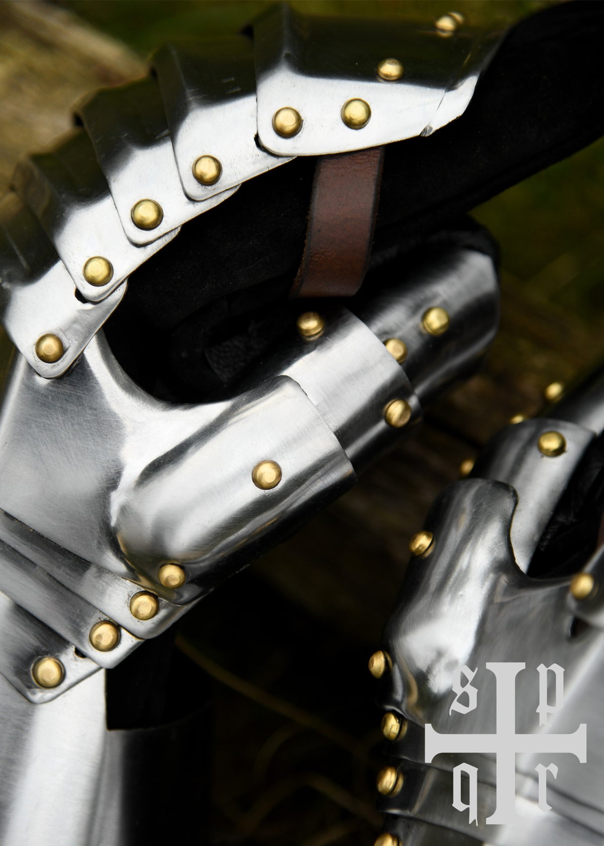 Gantelets mitaines style Maximilien en acier, la paire