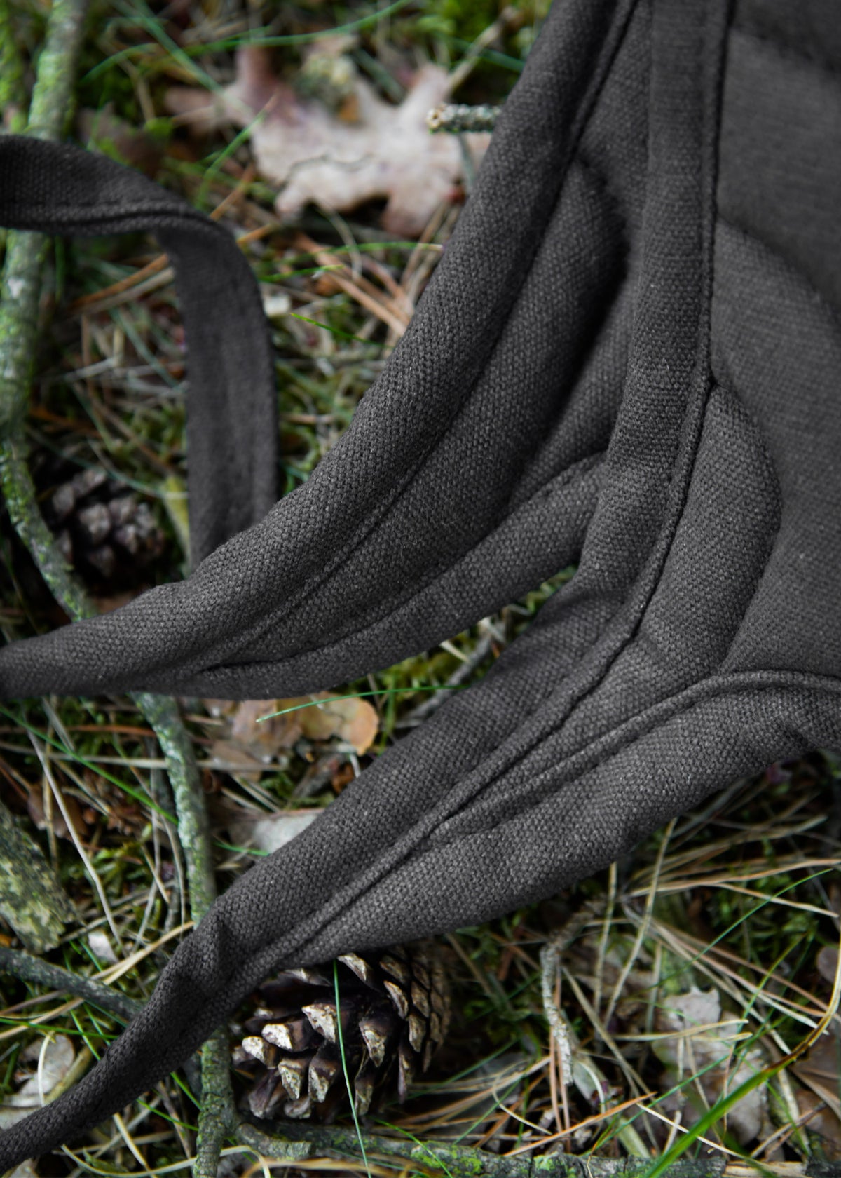 Cagoule rembourrée médiévale noire