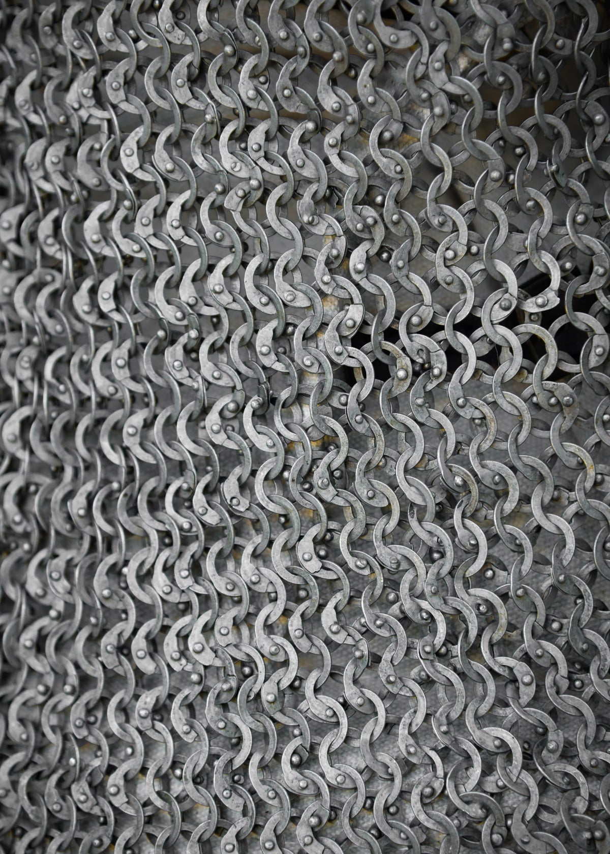 Coiffe de mailles rivetées avec ventail triangulaire