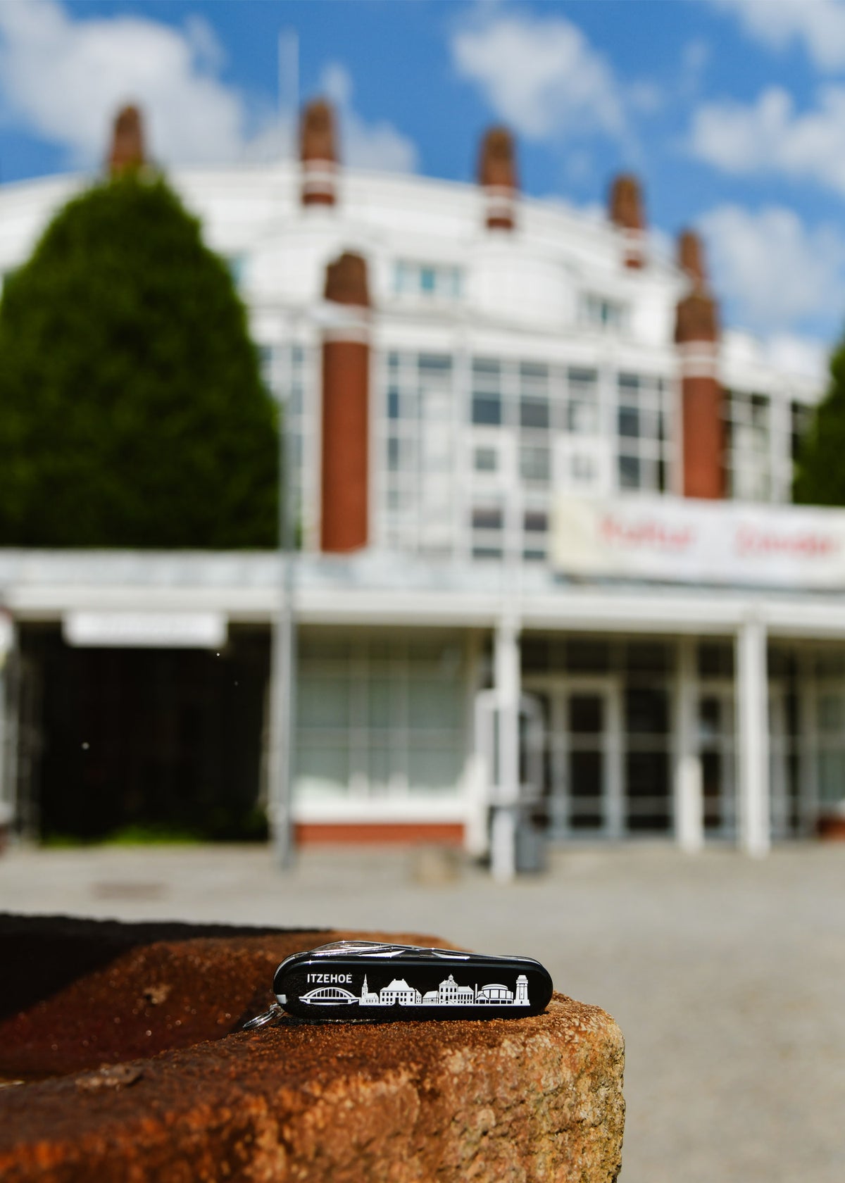 Couteau suisse Victorinox Spartan noir, édition Itzehoe